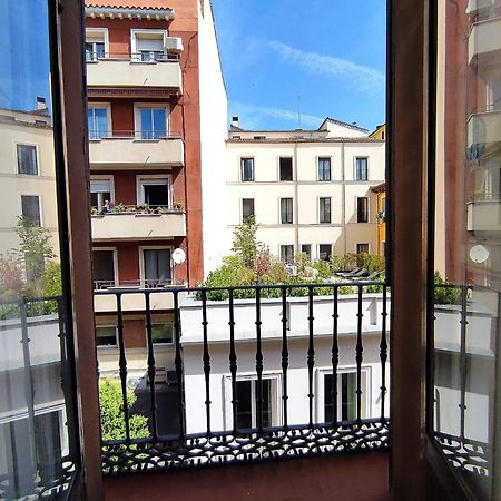 Barrio De Las Letras, Corazon De Madrid Exterior foto